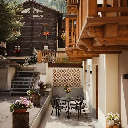 Bonvivar - Mountain Guesthouse Livigno Exterior photo