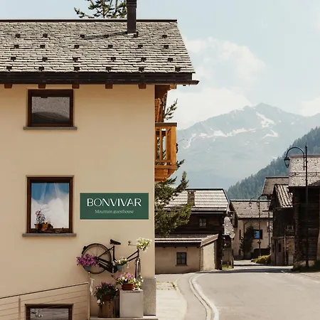 Bonvivar - Mountain Guesthouse Livigno Exterior photo